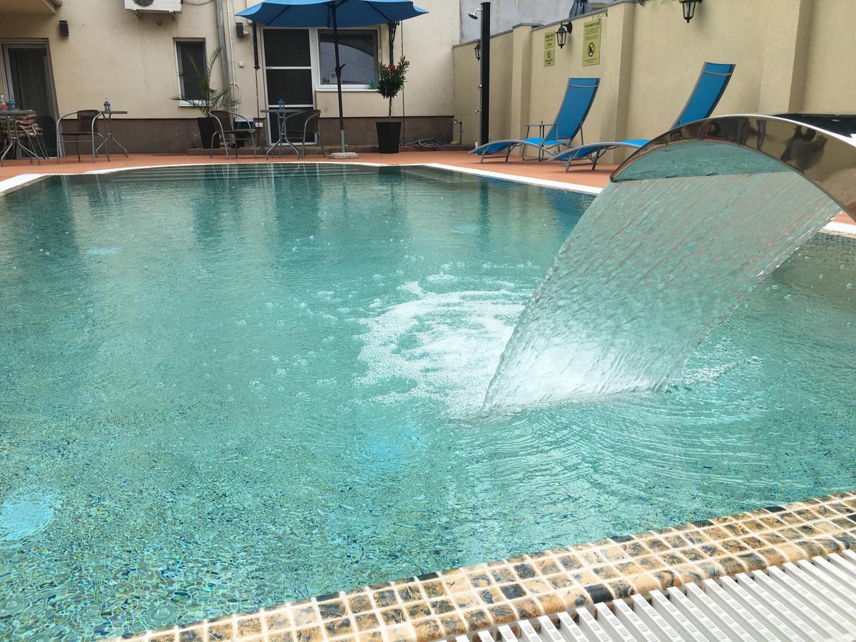 Mosoly Apartman Сегед Экстерьер фото